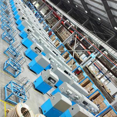 Continuous annular metal hose forming machine
